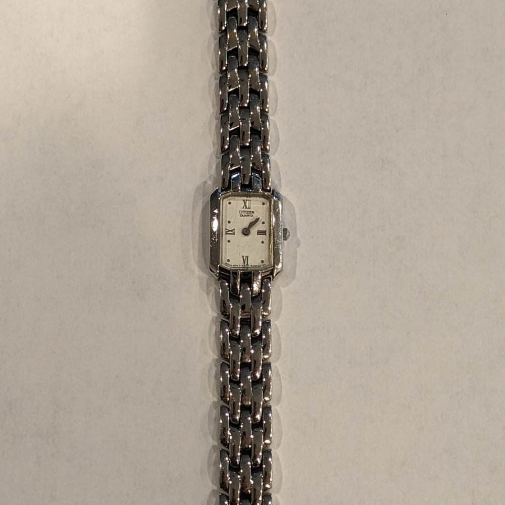 Citizens Quartz Silver Tone Rectangular Lasies Wa… - image 2